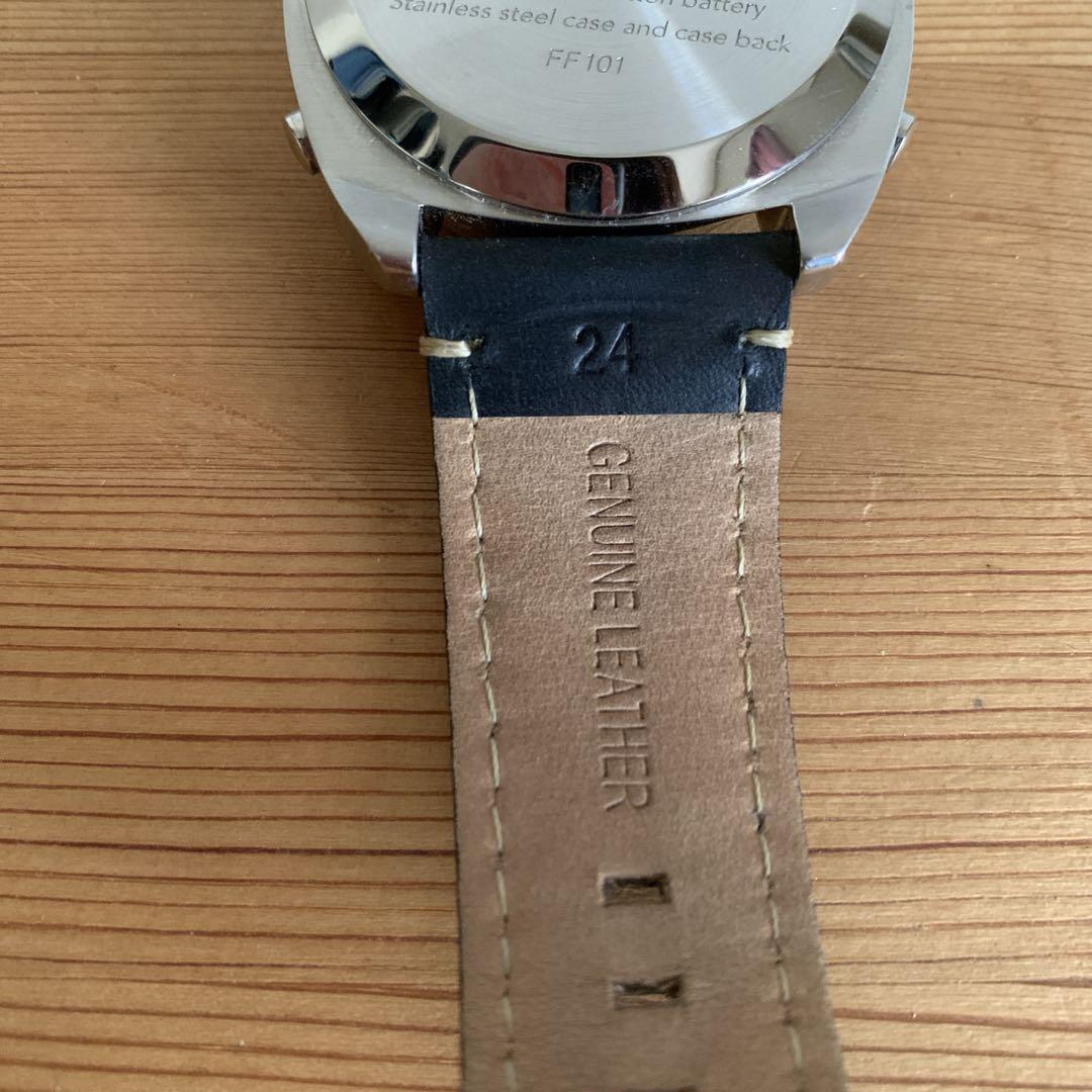 FUTURE FUNK 腕時計　FF101 シルバー　フューチャーファンク