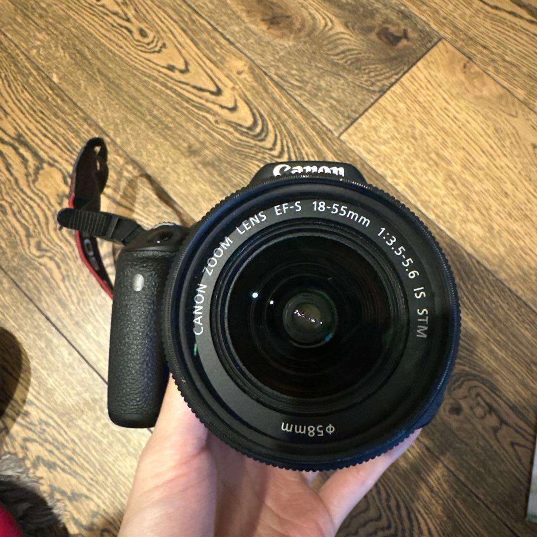 Canon EOS Kiss X7i　カメラ　レンズ　バッグ付き 　キャノン