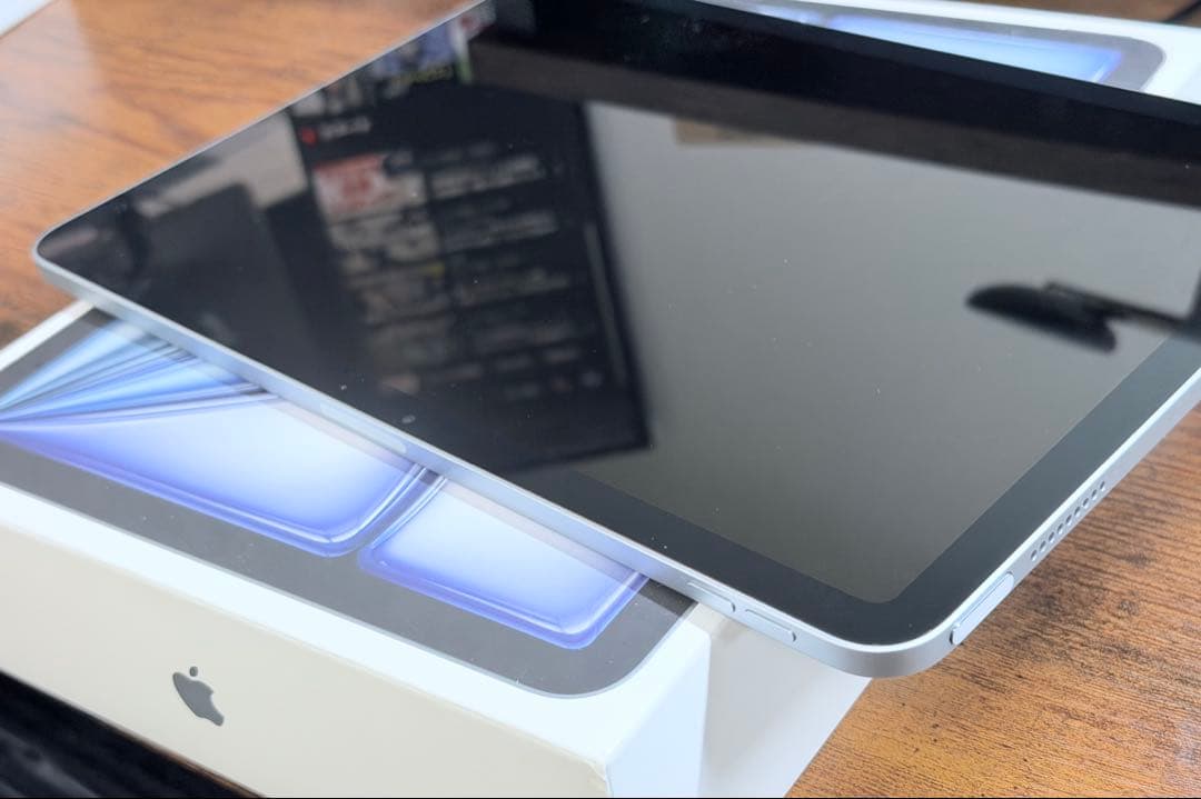 【美品】iPad Air 11インチ Wi-Fiモデル 128GB ブルー