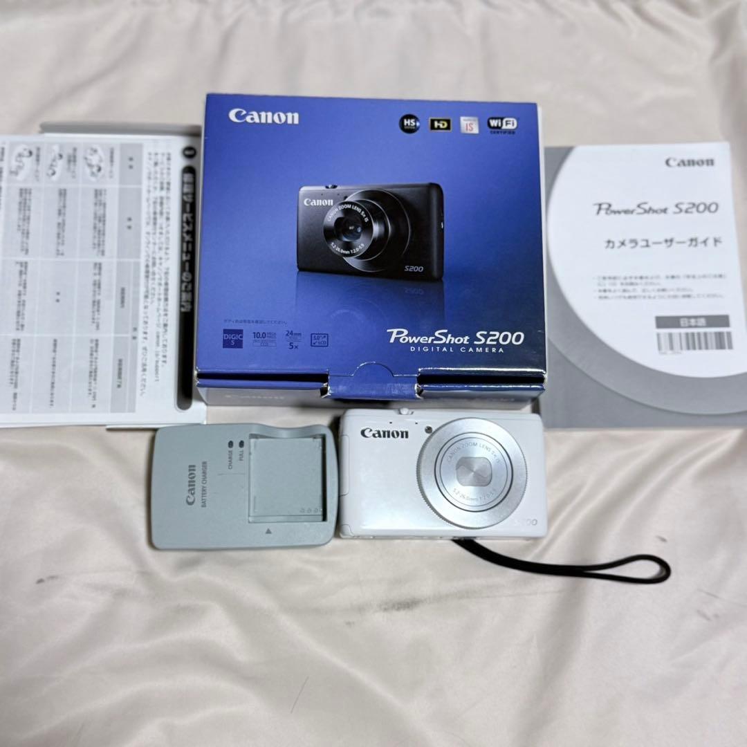 デジカメ　Canon PowerShot S200