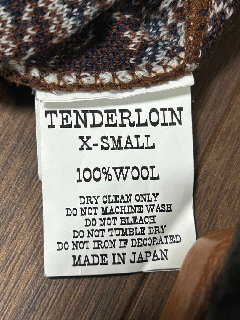 H*m様 tenderloin ウルフ 狼 ニット セーター 総柄 ウルフ柄 薄