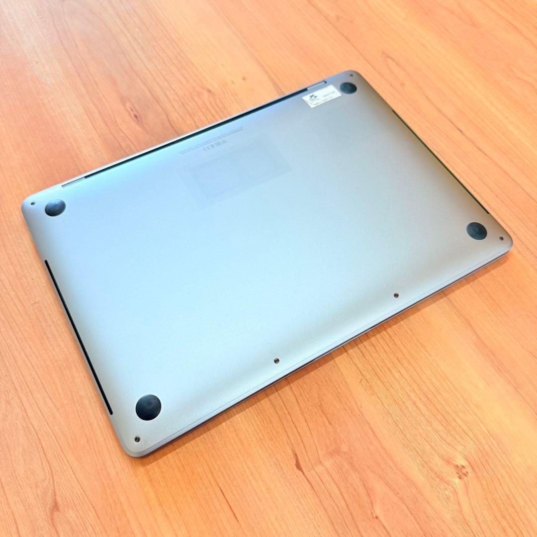 MacBook pro 13インチ 2020 i7 32GB 1TB 管3679