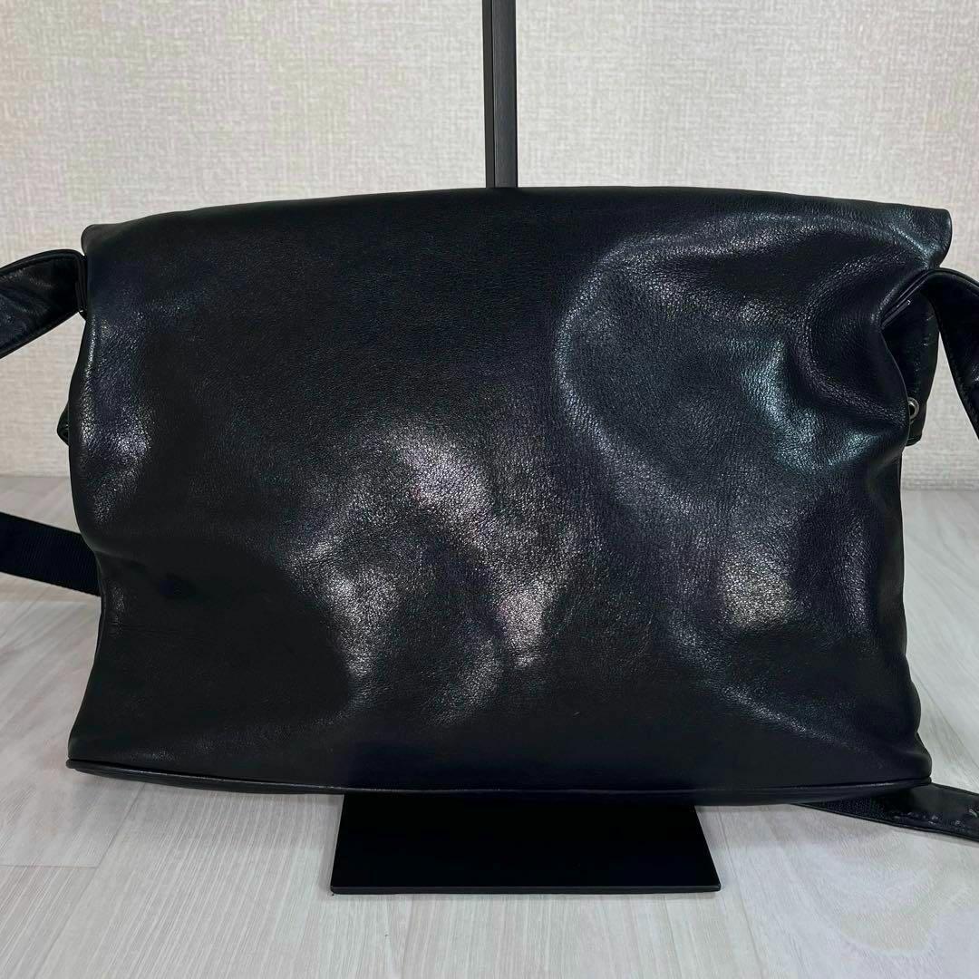 【美品・80s】ISSEY MIYAKE　ショルダーバッグ　レザー　ブラック　黒