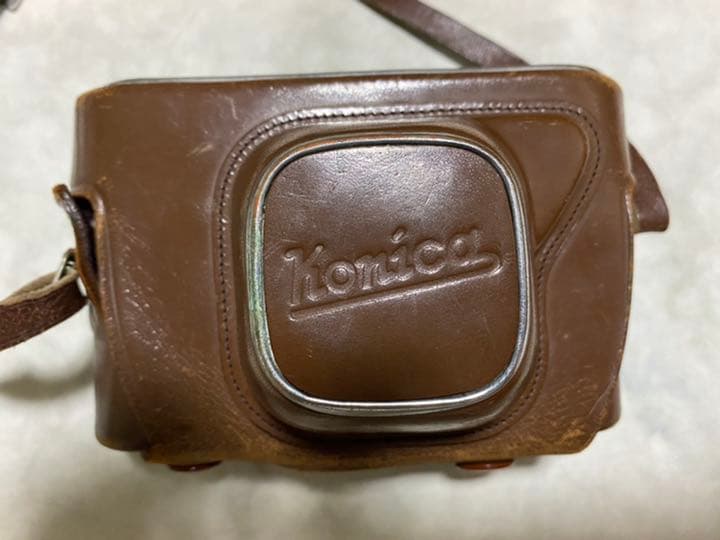 コニカⅢ Konica Ⅲ  整備済み　美品　レンズキャップ　ケース付き