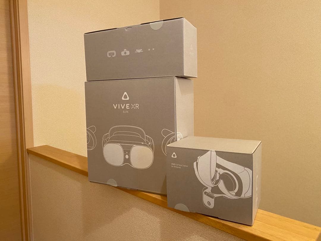 VIVE XR Elite フェイシャルトラッカー