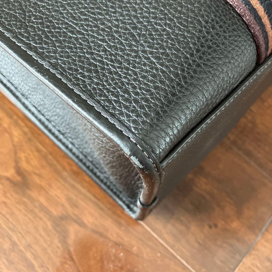 COACH ブラックトートバッグ