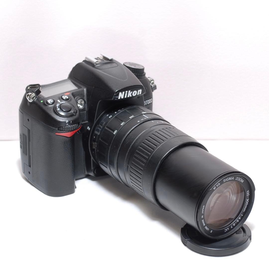 スポーツ観戦に✨高速連写✨Nikon D7000✨ニコン✨ダブルレンズ