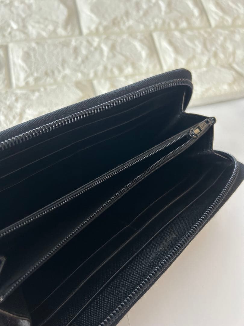 PRADA ブラック 長財布 ブラック　黒　三角ロゴ　サフィアーノレザー