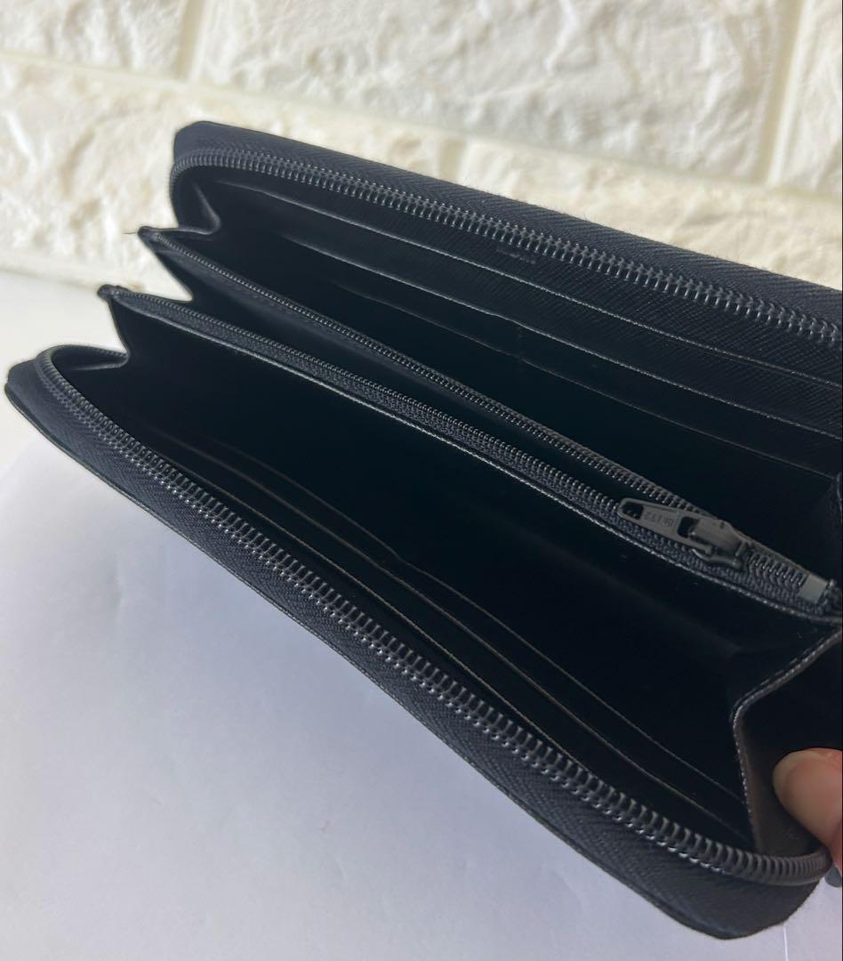PRADA ブラック 長財布 ブラック　黒　三角ロゴ　サフィアーノレザー