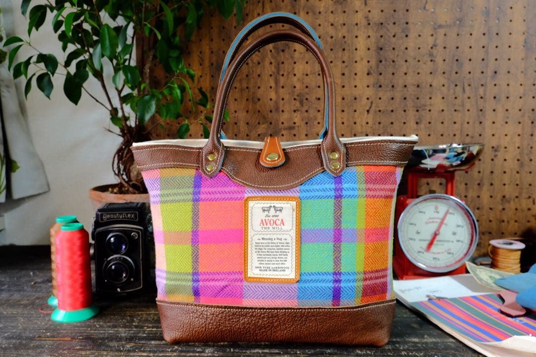 ◆AVOCAツィードとダコタシュリンクレザー牛革トートバッグ 日本製鞄