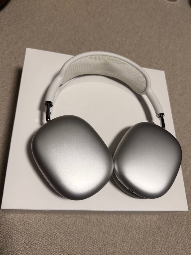 Apple AirPods MAX lightningケーブルタイプ