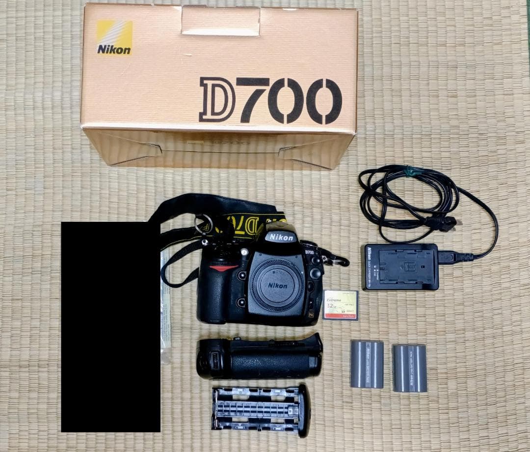 Nikon D700 デジタル一眼レフカメラ 付属品あり