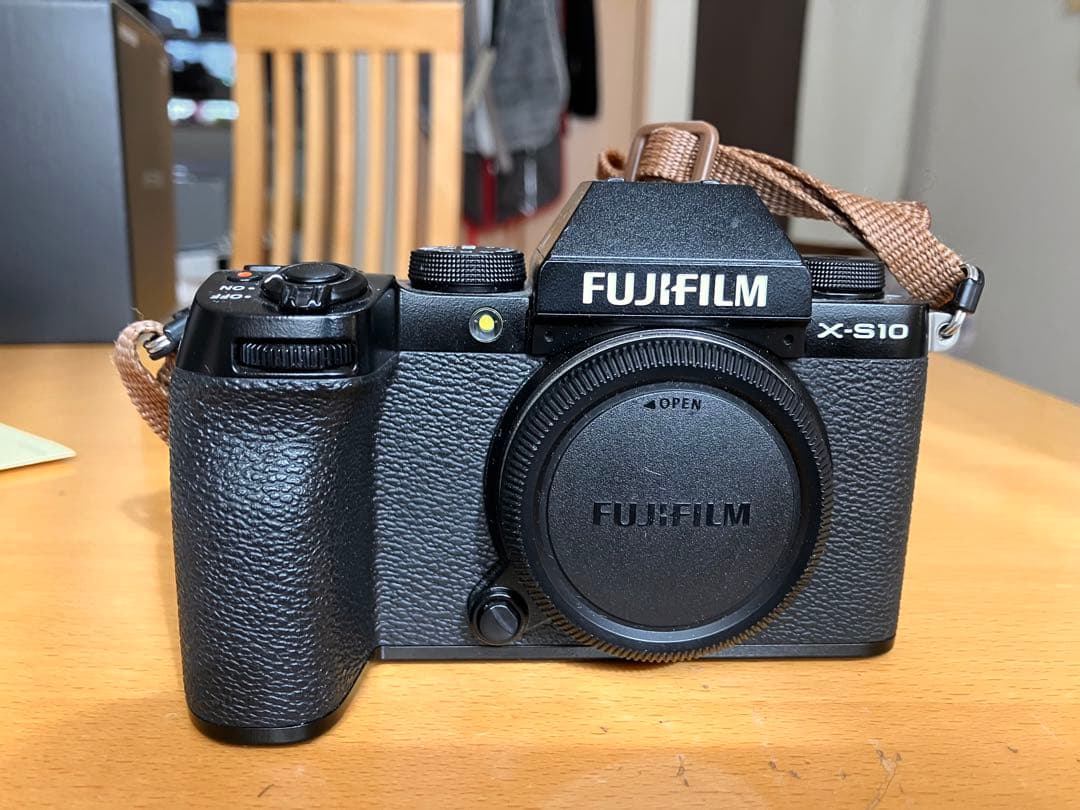 Tony　FUJIFILM X-S10 ブラック　付属品完備　美品