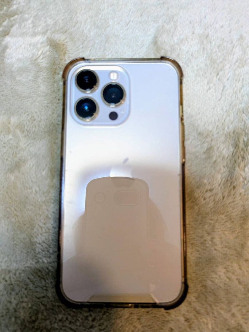 石*川様 Apple iPhone 13 Pro ゴールド　美品な部類