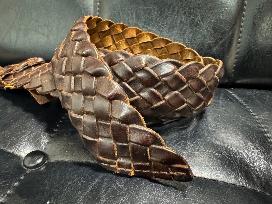 HTC ダークブラウン 編み込みレザー ベルト 34