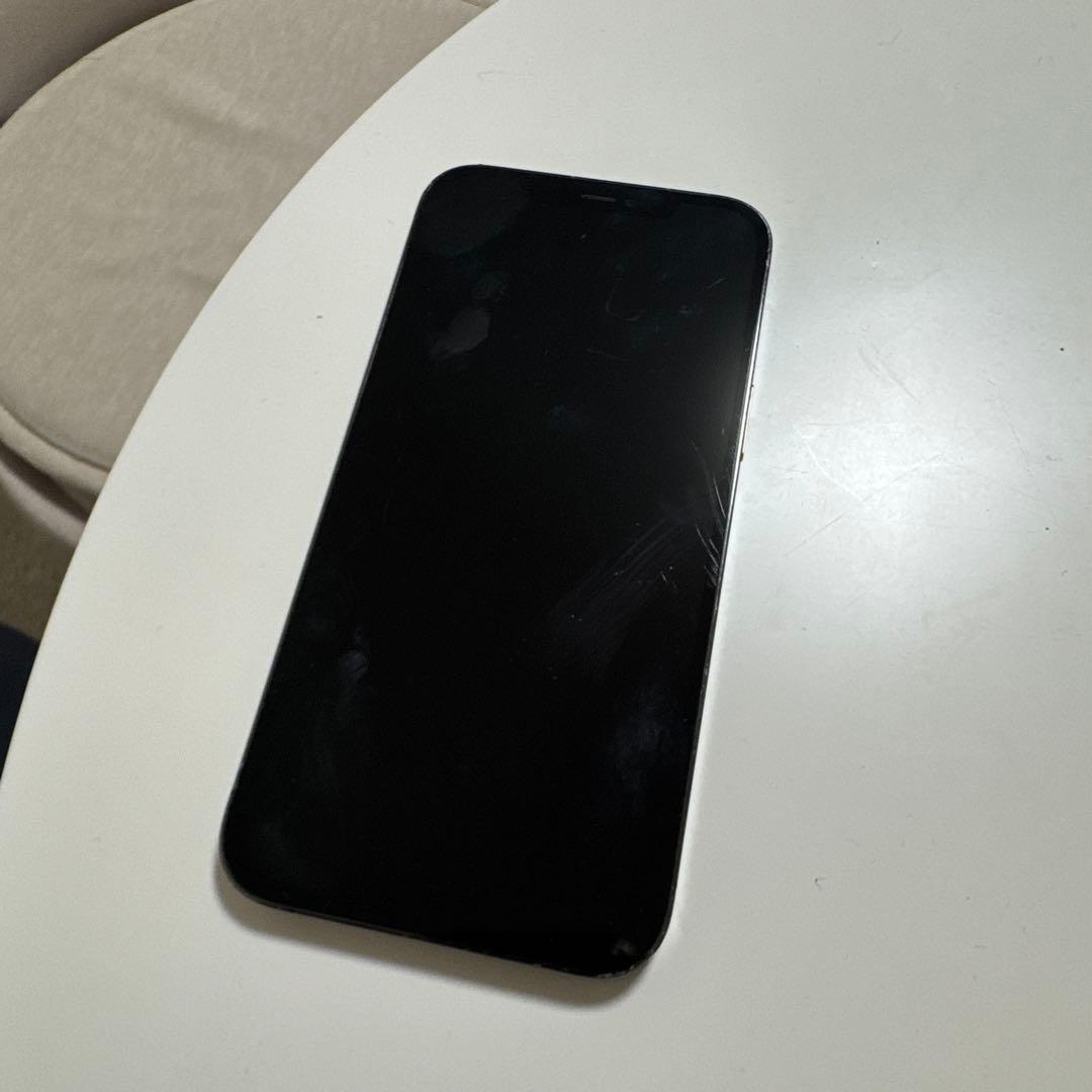 iPhone 12 pro max グラファイト　背面割れあり