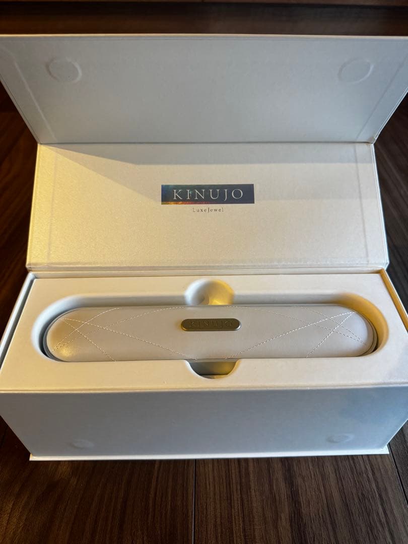 KINUJO ストレートヘアアイロン 持ち運び