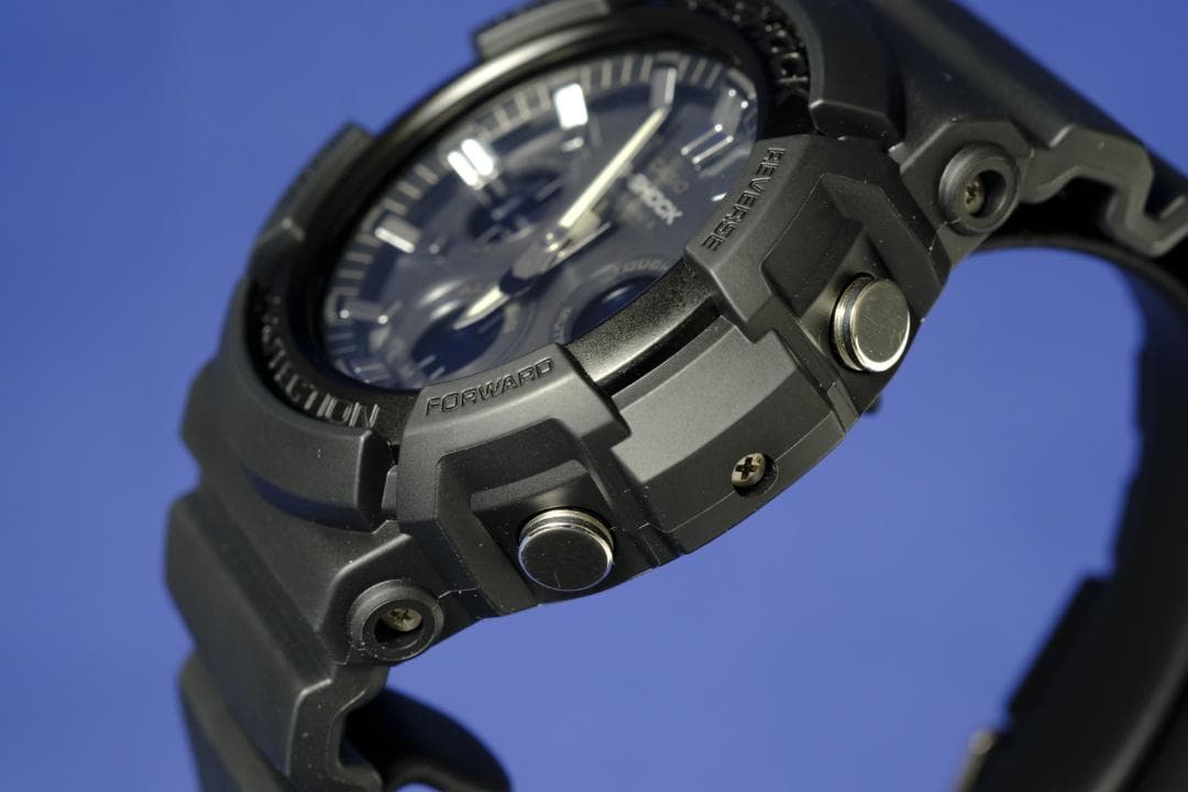 【綺麗】G-SHOCK GAW-100B 電波ソーラー／ビッグケース (235)