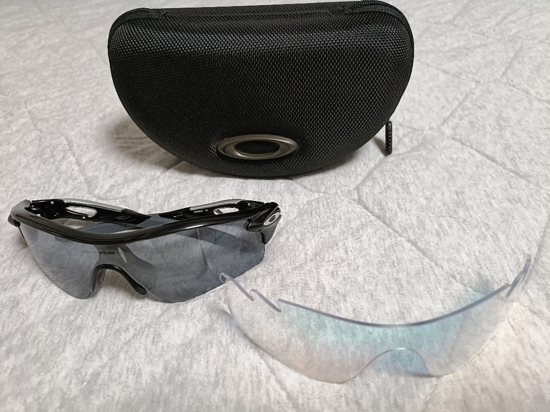 オークリー★サングラス新品イヤーソック ＆クリアレンズ付 レーダーロックパス