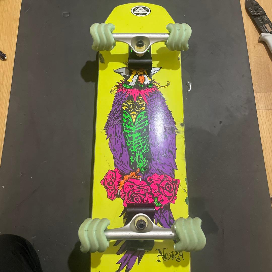 クルーザー　スケートボード　8.25 シャークウィール