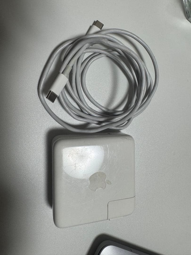 【動作確認済】Apple MacBook Pro 13インチ　2020