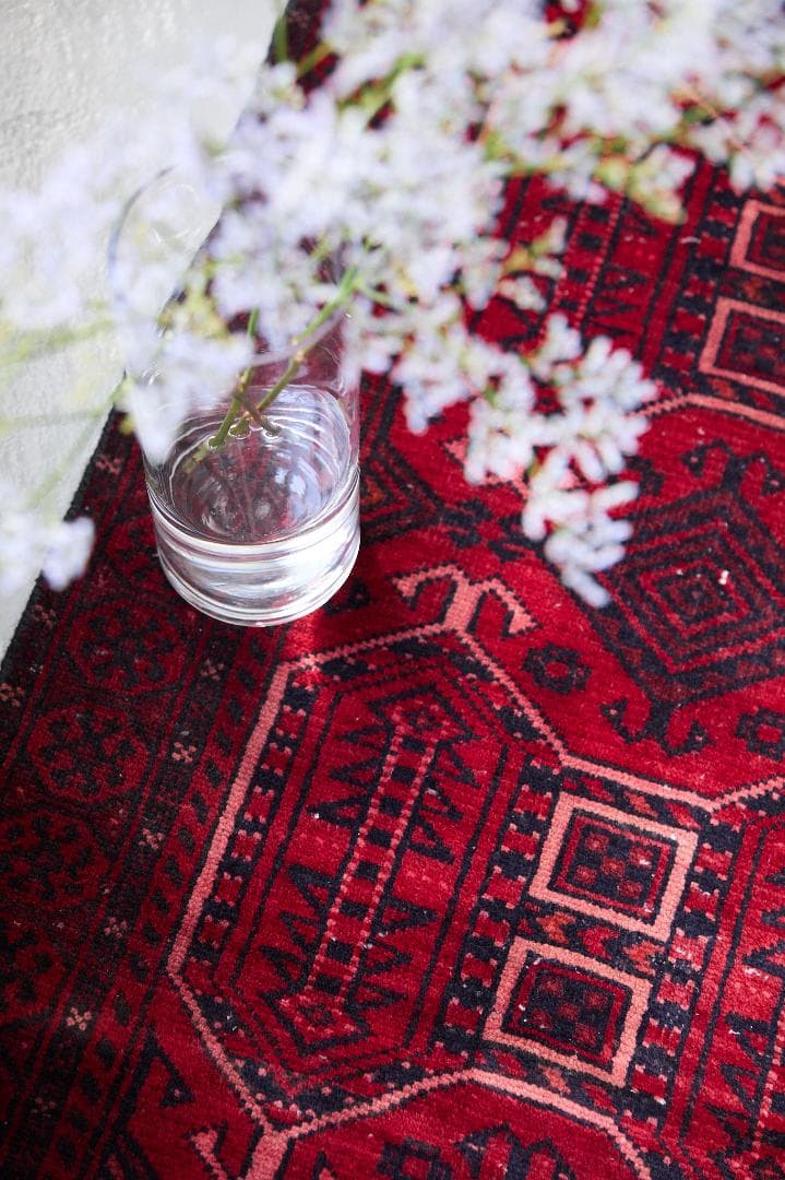 ヴィンテージラグ　ペルシャ絨毯　トライバルラグ　（193×102cm）赤　黒