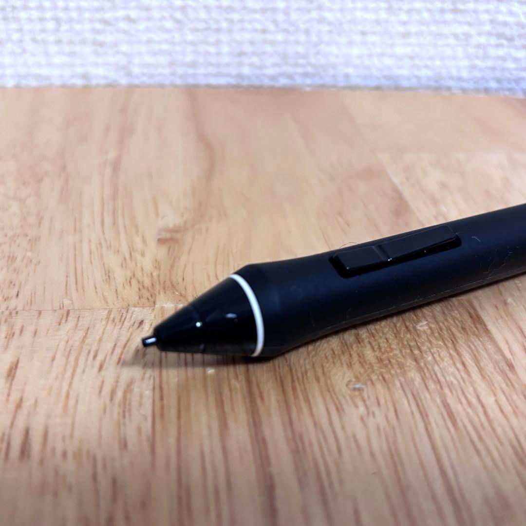 ◆SALE◆【Wacom】ペンタブ intuos Pro PTH-651