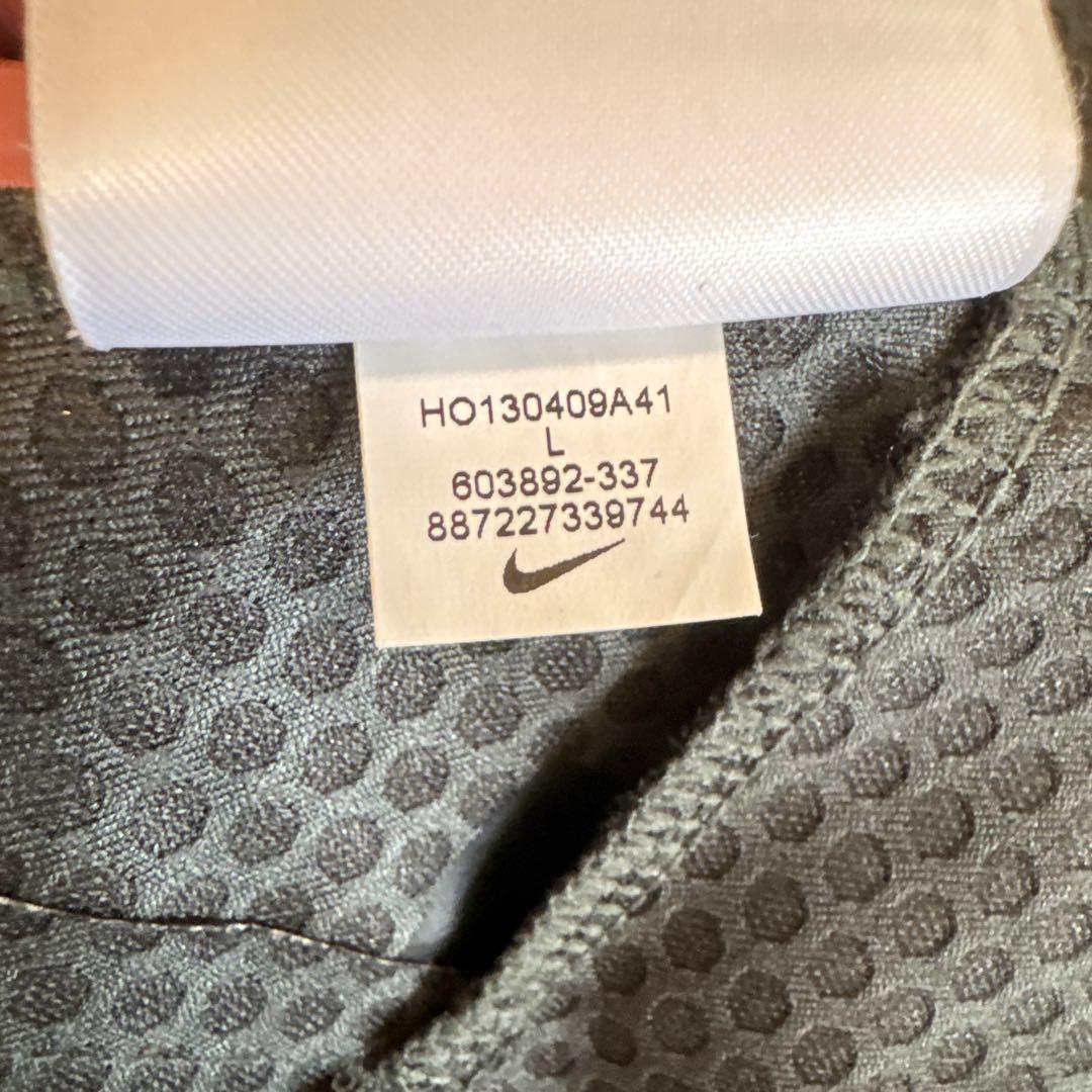 N*e様 NIKE GYAKUSOU ランニングジャケット