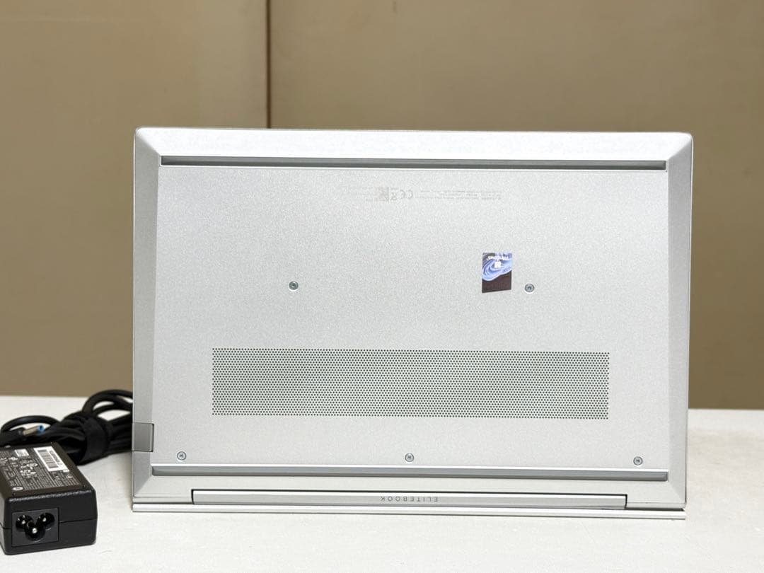 N*.様 HP ELITEBOOK 630 g10 i5 1335U 16/25