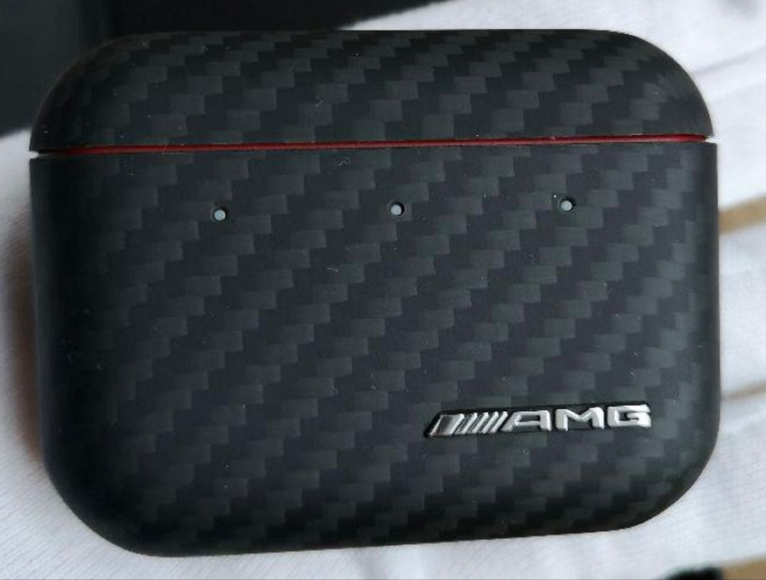Mercedes-AMG ワイヤレスイヤホン　Master & Dynamic