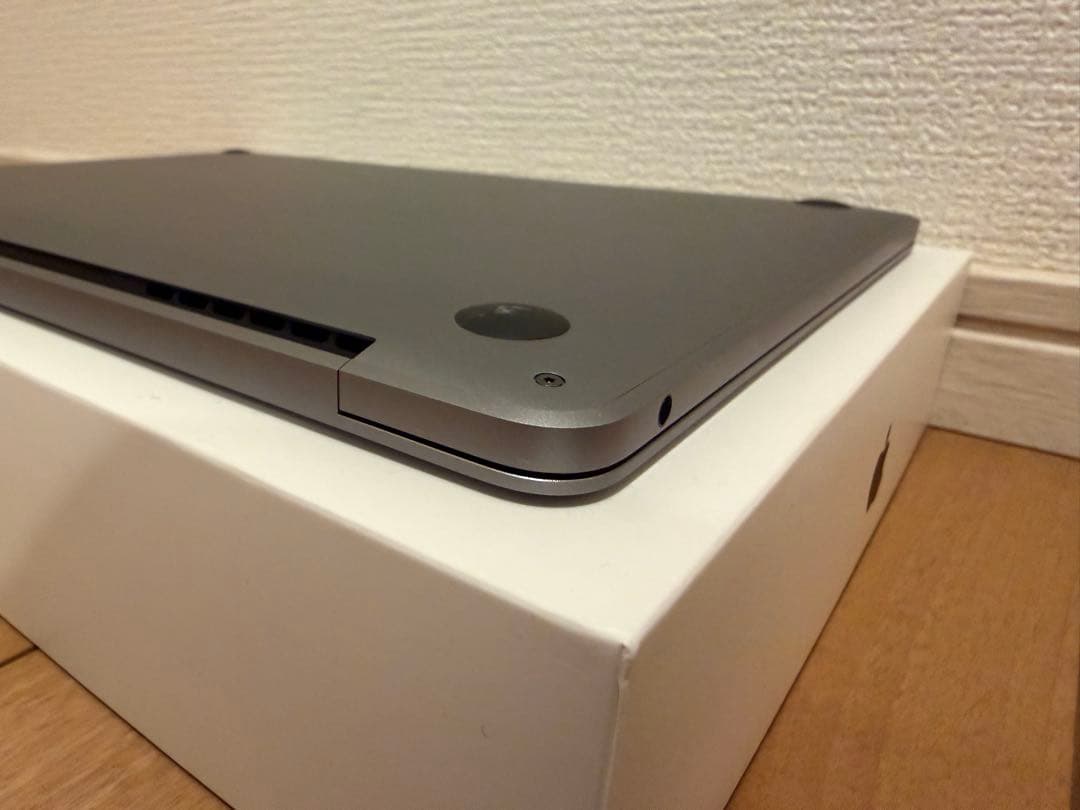 【極美品】Apple MacBook Pro 13-inch MUHP2J/A