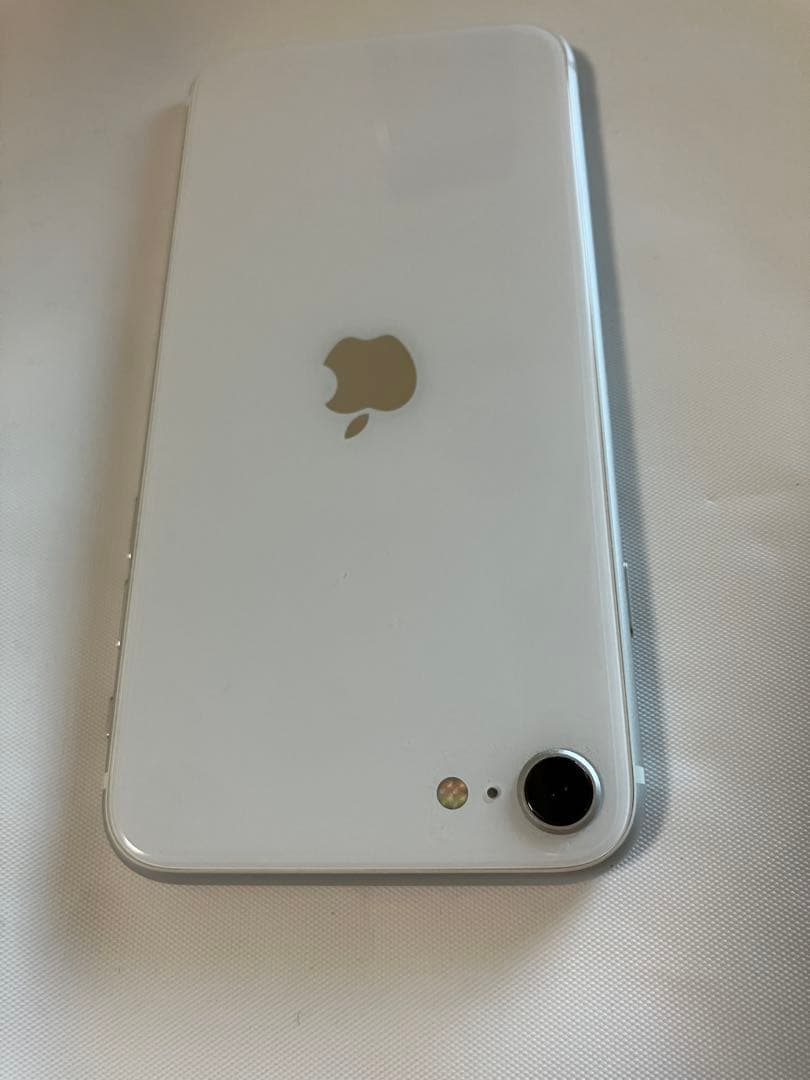 (値下げ) Apple iPhone SE第2世代　ホワイト