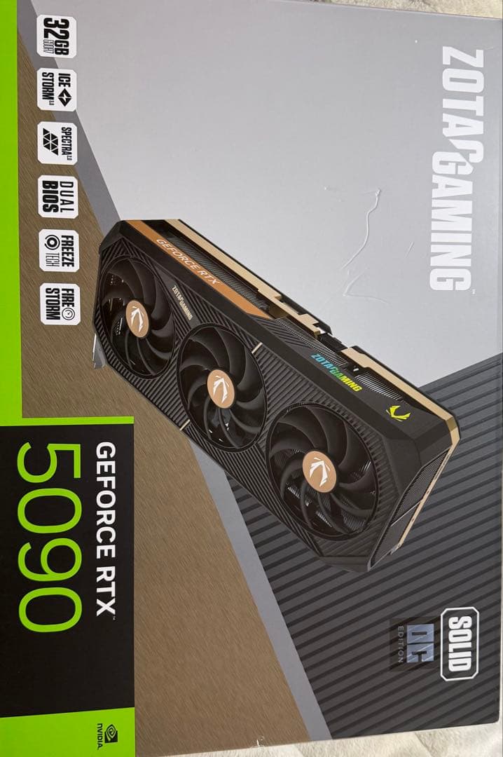 ZOTACGAMING グラボ RTX5090 ファン ヒートシンク