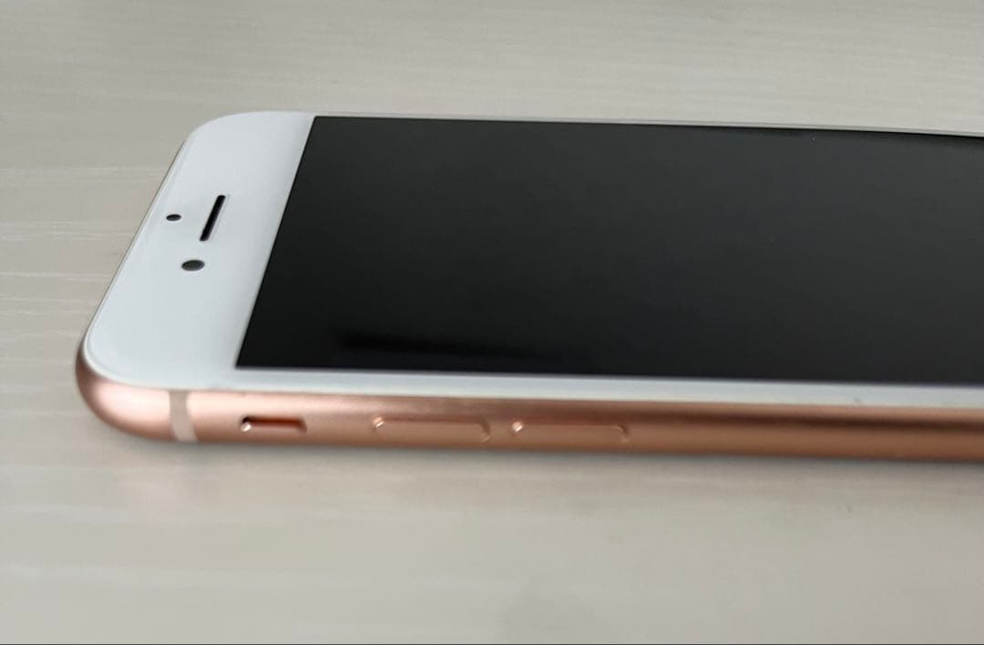 S*）様 Apple iPhone 8 64GBゴールド本体