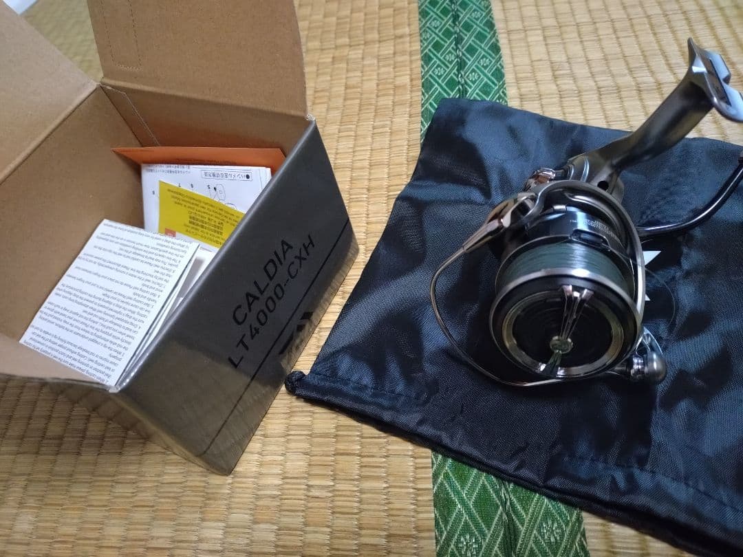 DAIWA 25カルディア 4000−CXH