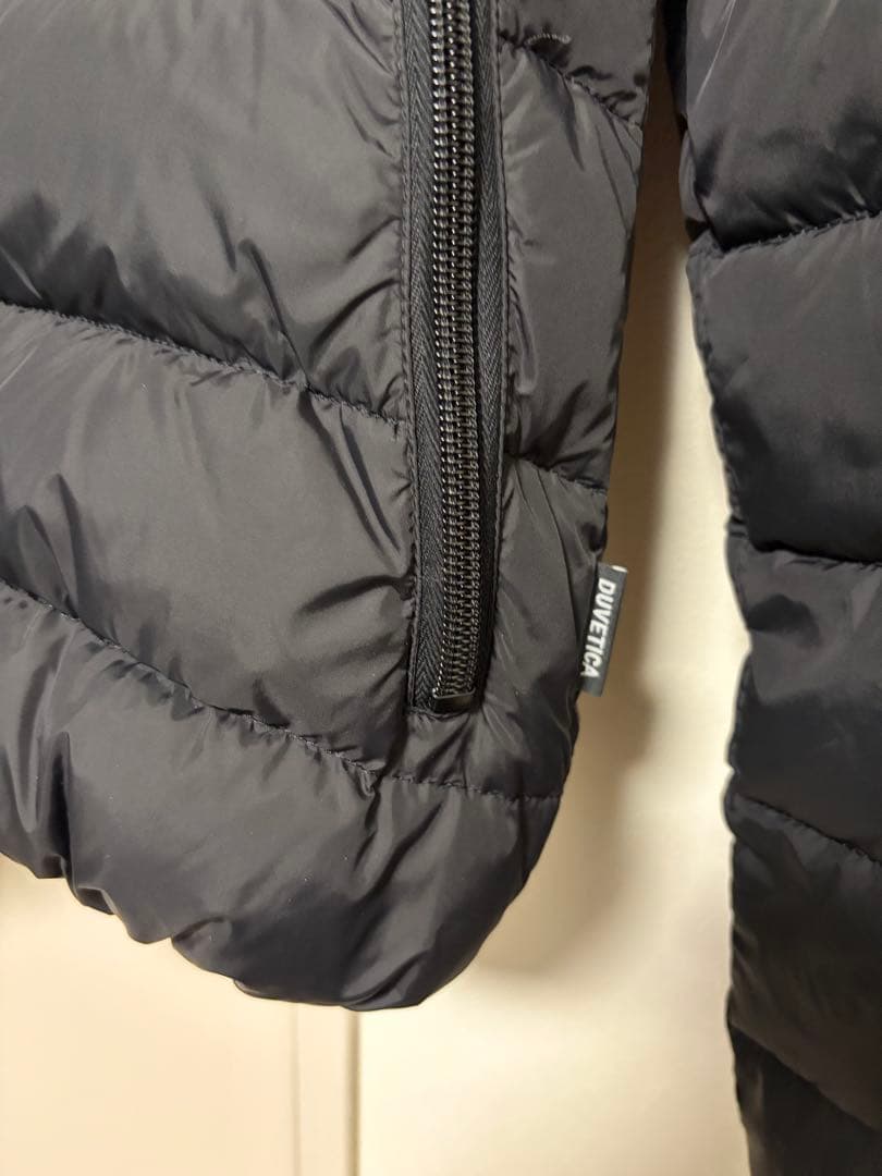 DUVETICA THIASEI デュベティカ　ダウン　国内正規品　マット