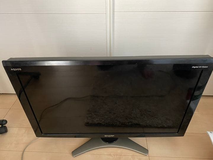 SHARP AQUOS E E7 LC-32E7-B リモコン付き！