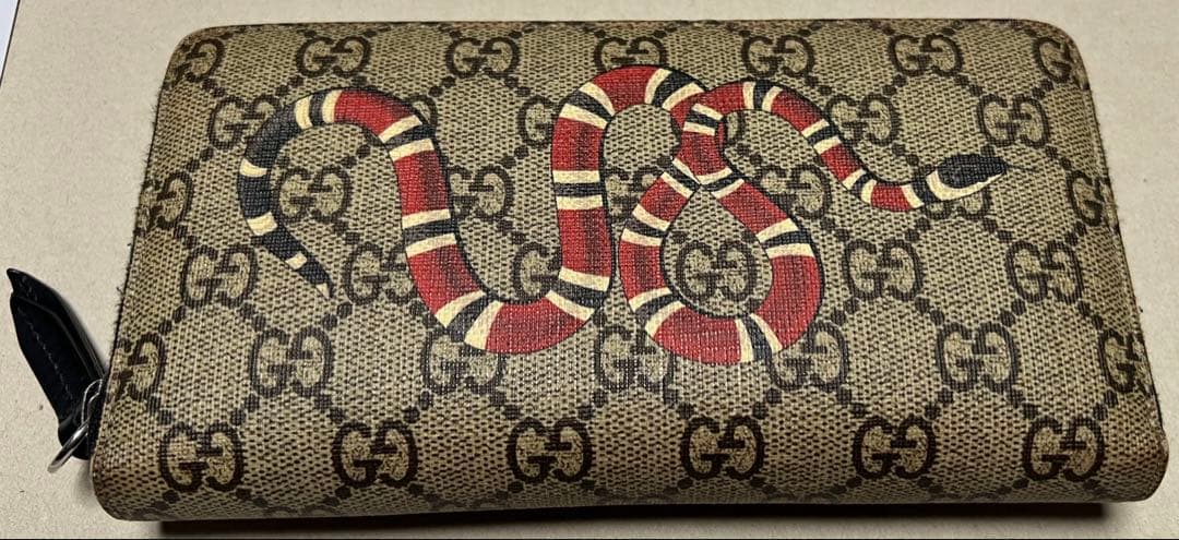 GUCCI スネーク　長財布　グッチ　ヘビ　財布
