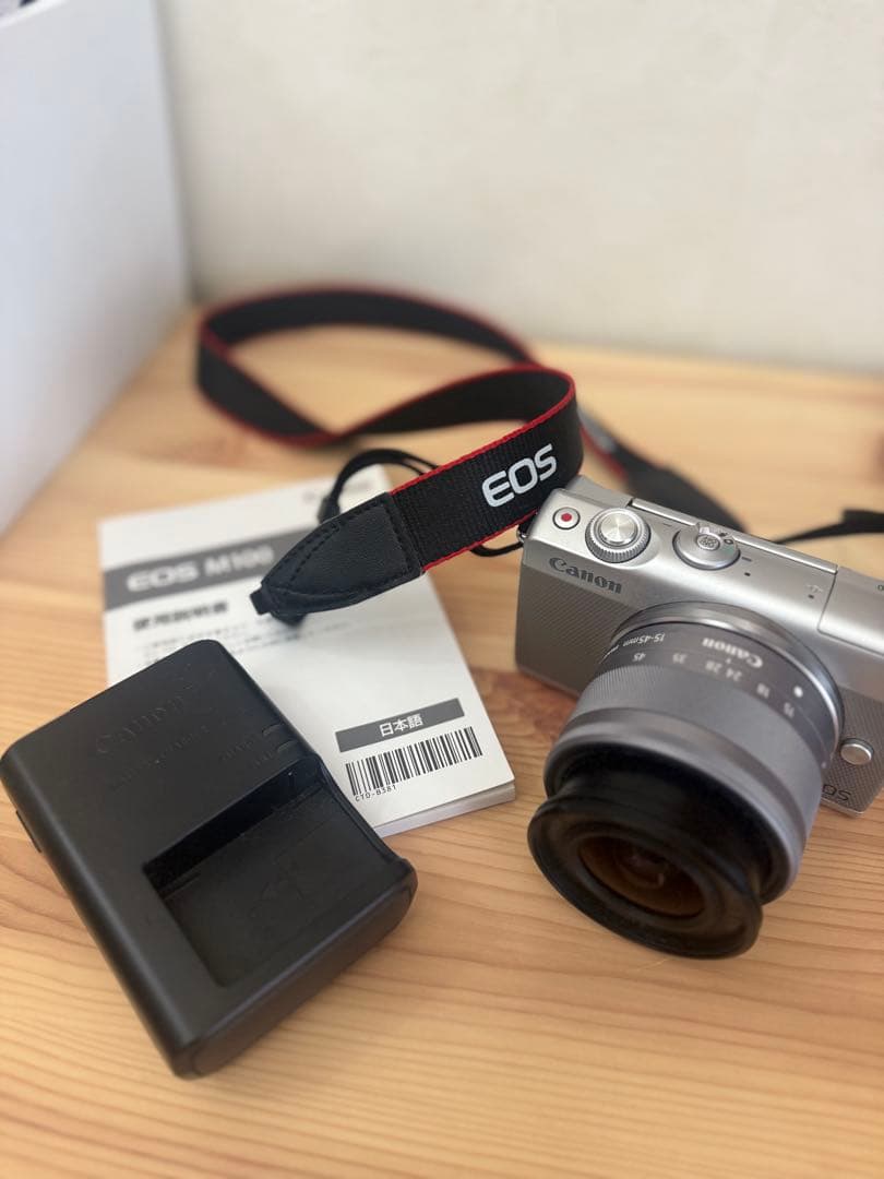 【美品】Canon EOS M100 ミラーレス一眼