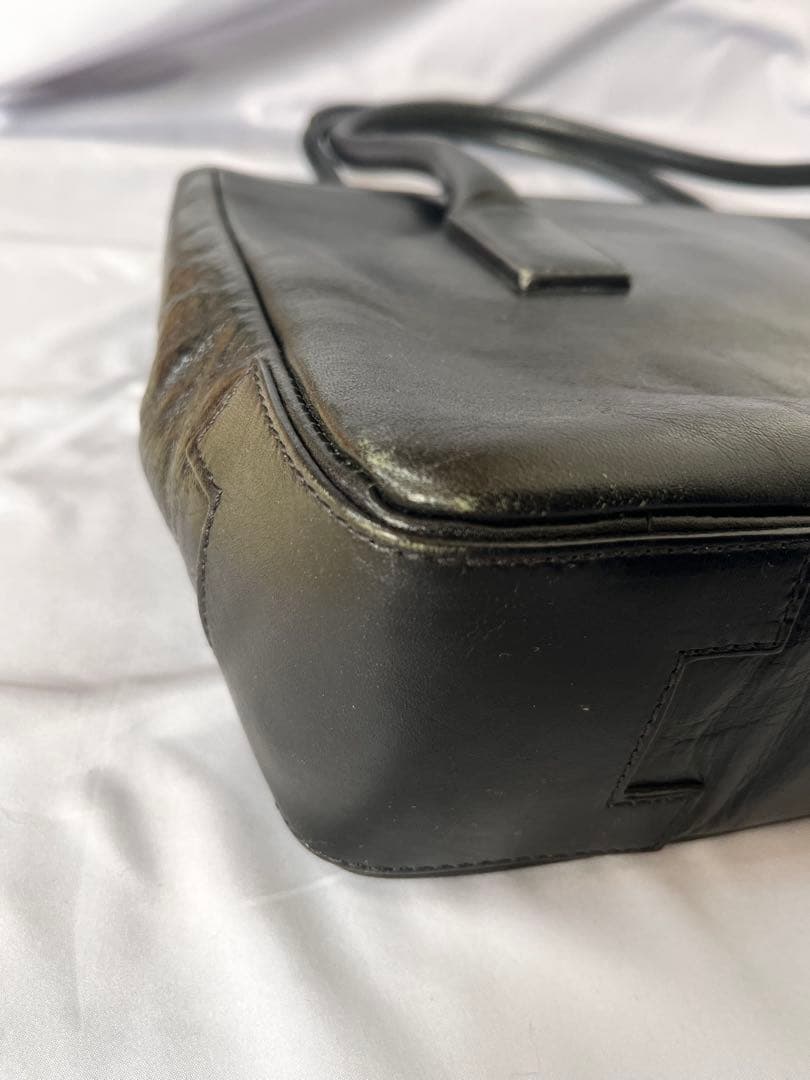 美品 HIROFU ヒロフ 高級牛革 Hロゴ 型押しトートバッグ ブラック