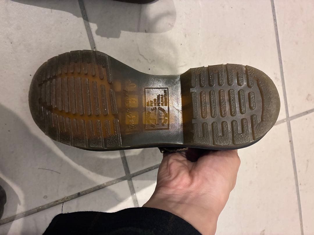 Dr. Martens ブラック メリージェーン シューズ　Tバー