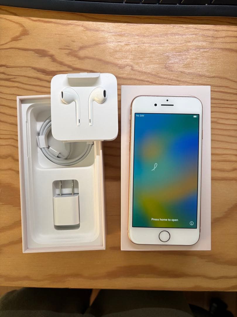 Apple iPhone 8 64GB ピンク simフリー 美品 bat80%