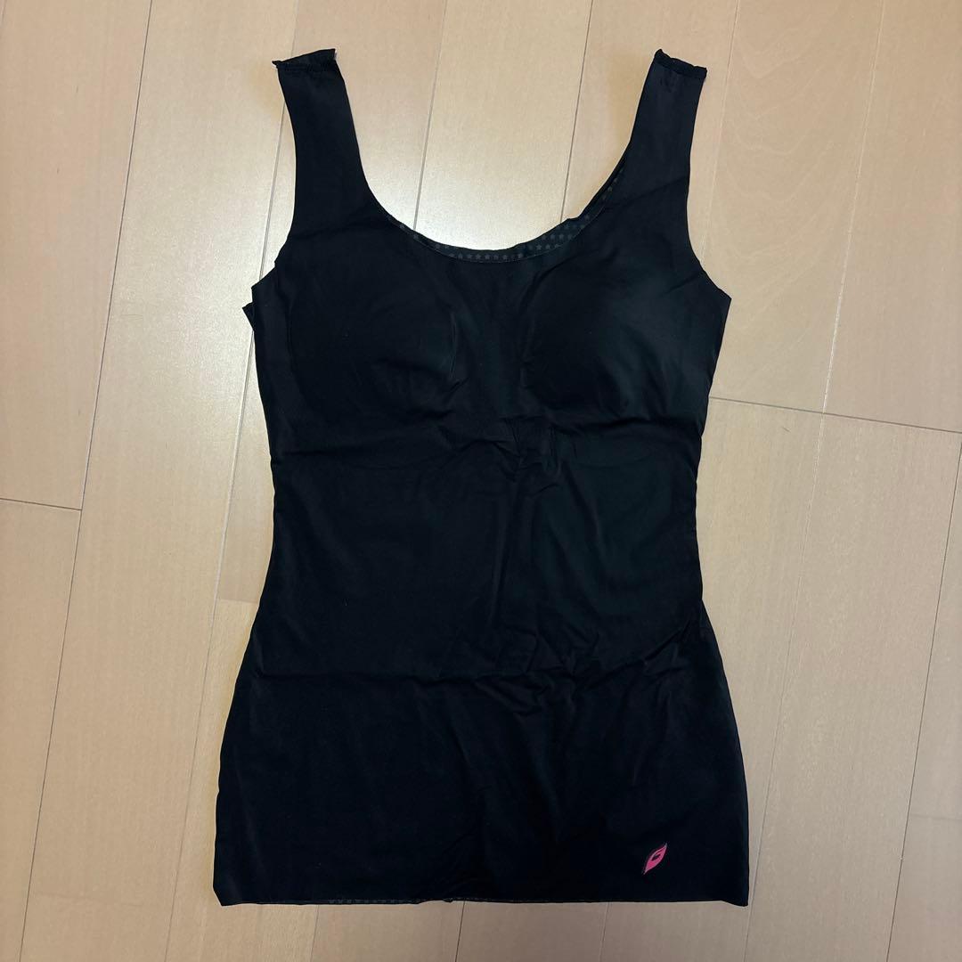 グランドイーワンズ　ブラトップ　キャミ　M