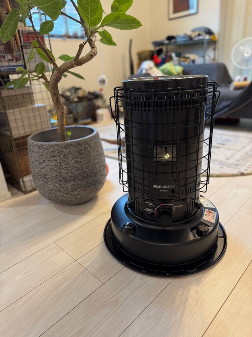 TOYOTOMI KS-GE67 ストーブ 6.66kW ギアミッション黒