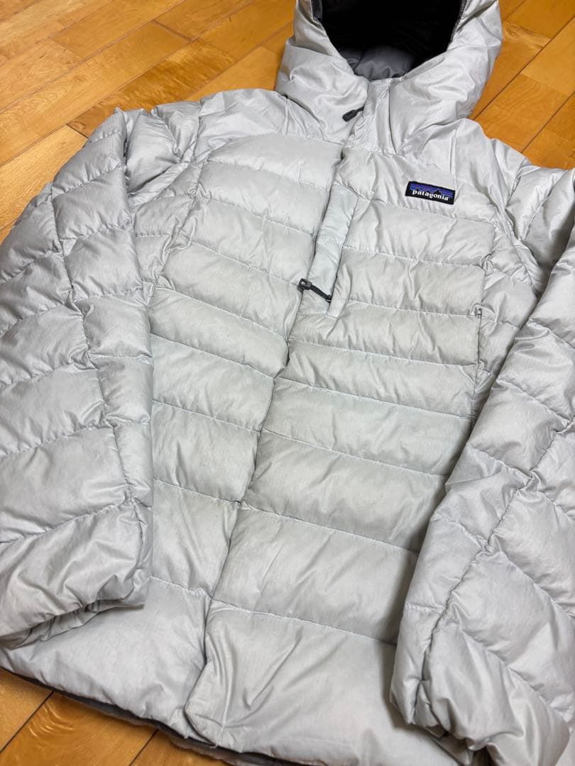 パタゴニア　ハイロフトダウン　レディース