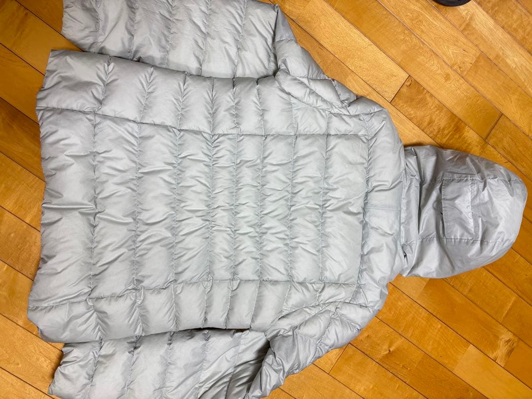 パタゴニア　ハイロフトダウン　レディース