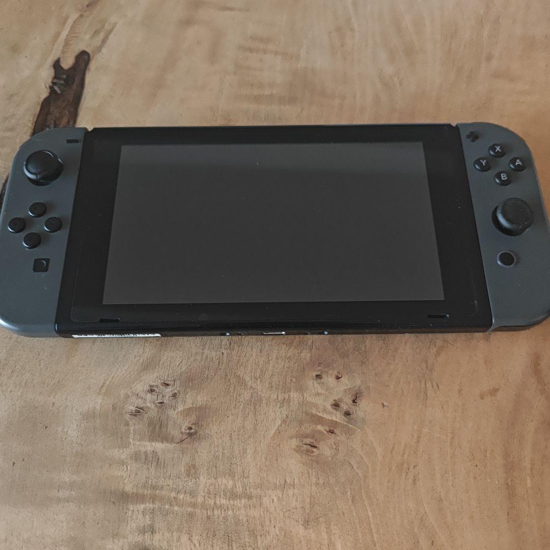Nintendo Switch本体2018年製+周辺機器セット