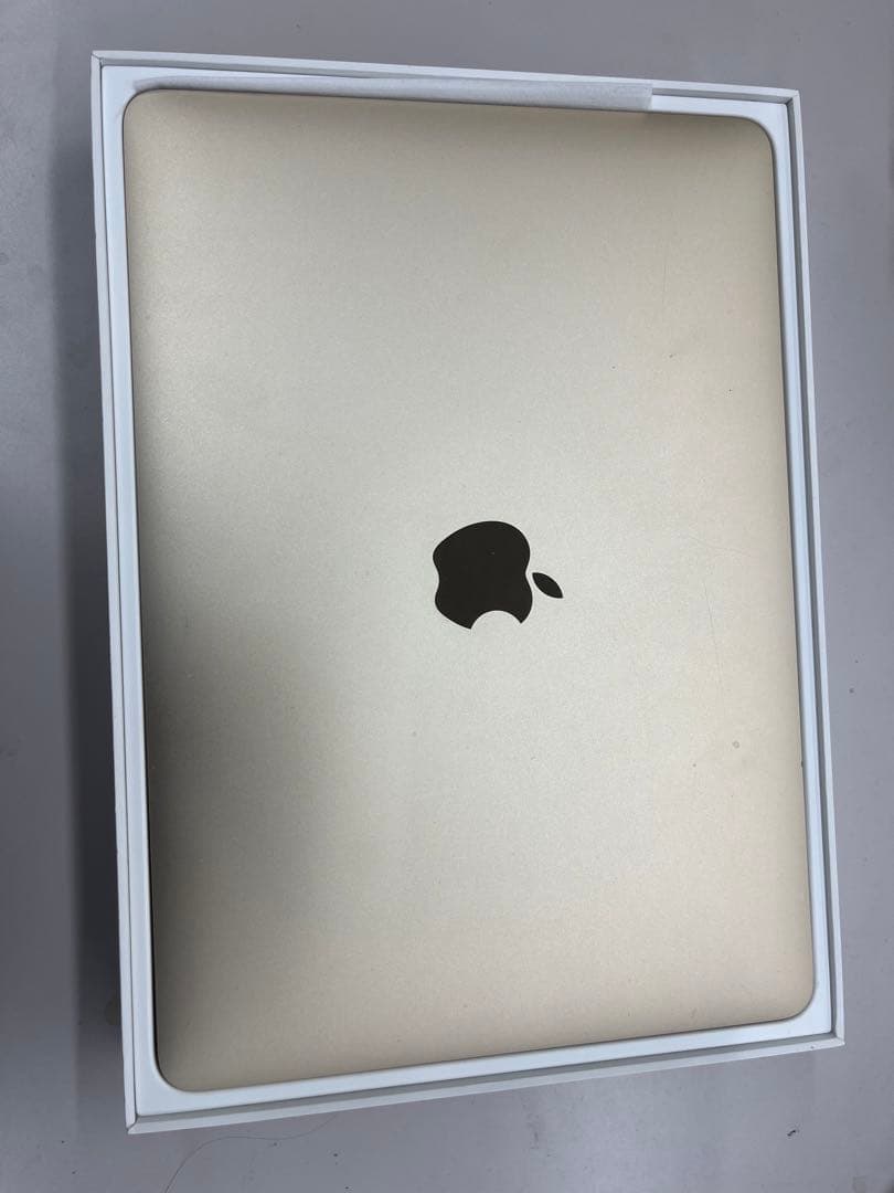 【格安値下】MacBook 13インチ　ゴールド　充電24回！！