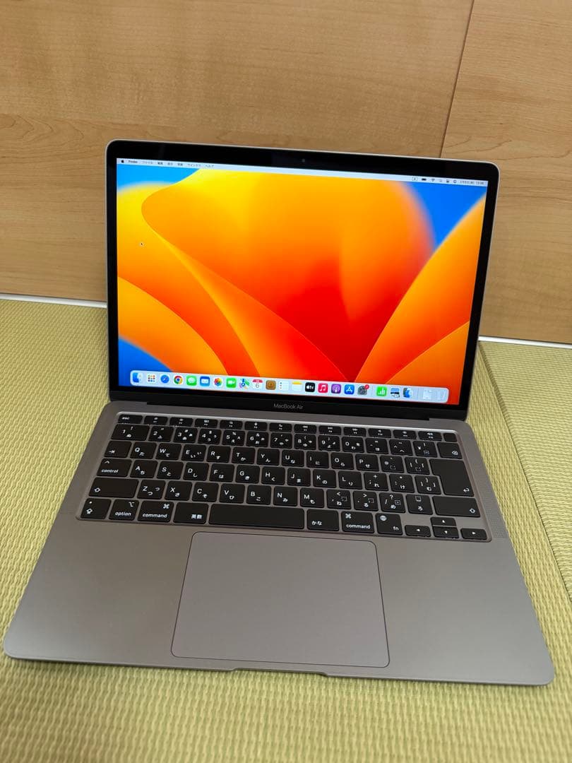 MacBook本体 MacBook Air M1 2020 13.3 8GB/256GB 95%