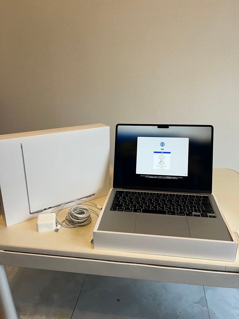 MacBook Air 本体 M2 16GB バッテリー100%